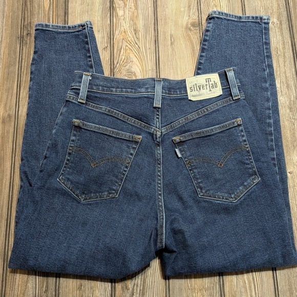 Levi's SilverTab size 27 ladies vintage jeans with tapered ankles - Picture 8 of 11